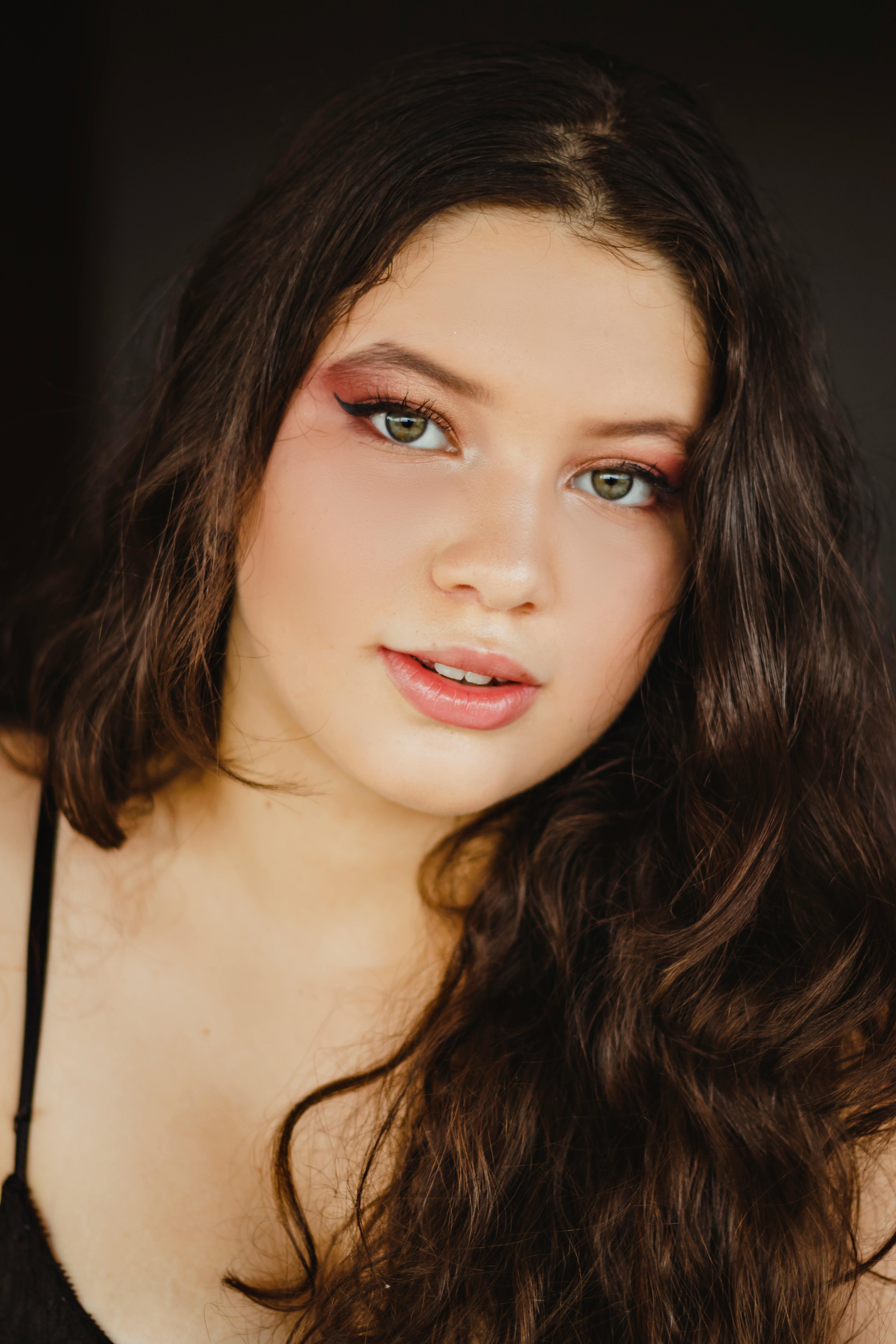 Prudence Marks, 26